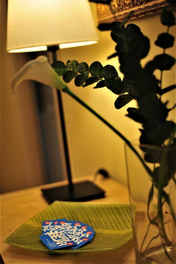 Hostal Bejar Barcelona Kültér fotó